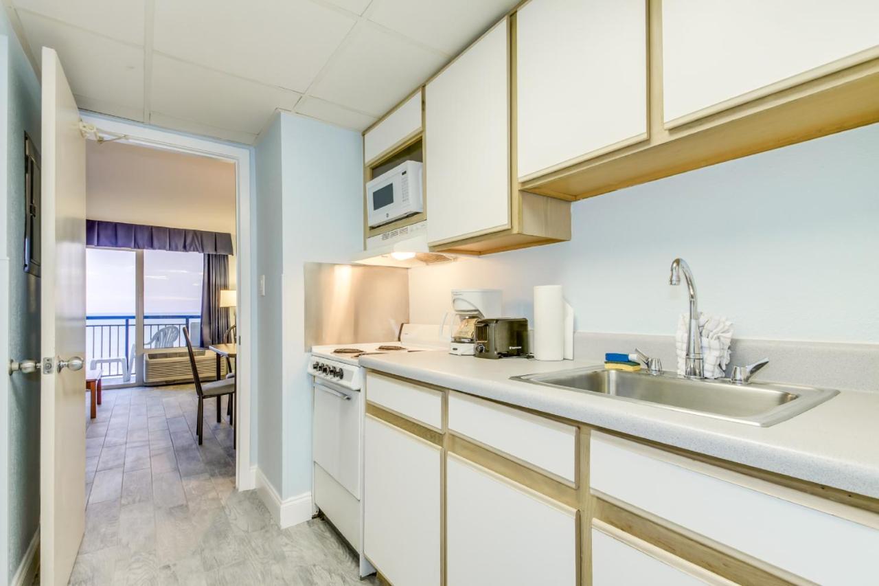 Hosteeva Oceanfront Boardwalk Beach Resort With Balcony Myrtle Beach Exteriör bild